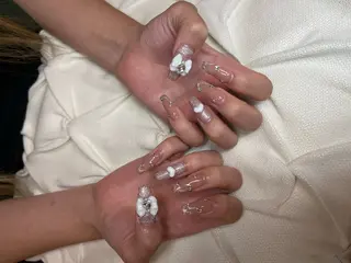 ネイル nail.salon .Reversalのネイルデザイン