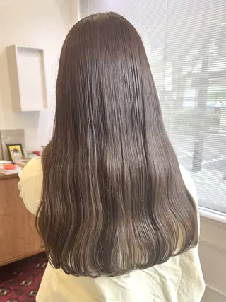 ロング オオタ ユキのヘアスタイル