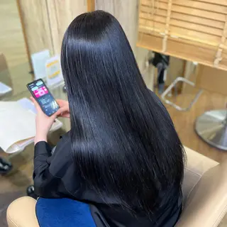 セミロング カラー 🌙Runa つや髪 /モテ/カットのヘアスタイル