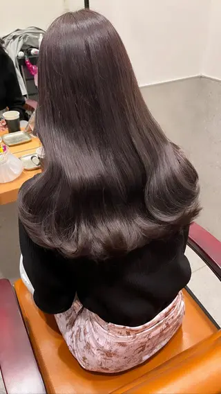 ロング カラー classic 新横浜所属・大人girly🛋️ 🤍yukakoのヘアスタイル