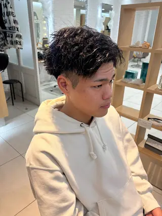 パーマ メンズ 💈メンズパーマ カラー💈momoのヘアスタイル