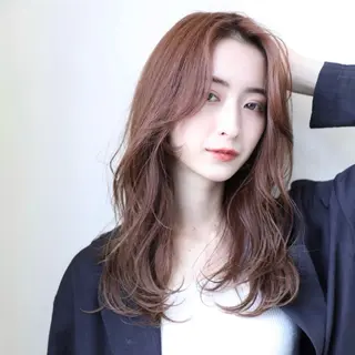 ロング ADORE by happiness所属・髪質改善透明感カラー ayukaのヘアスタイル
