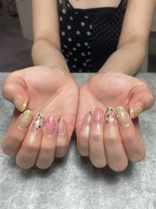 ネイル 酒井 由奈のネイルデザイン