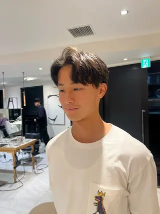 メンズ ブリーチ/縮毛矯正 🏖️MIREのヘアスタイル