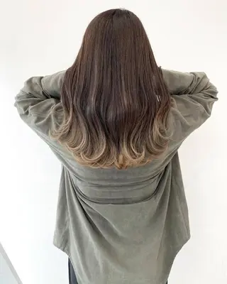 セミロング ✨池袋ブリーチ特化 Hibiki✨のヘアスタイル