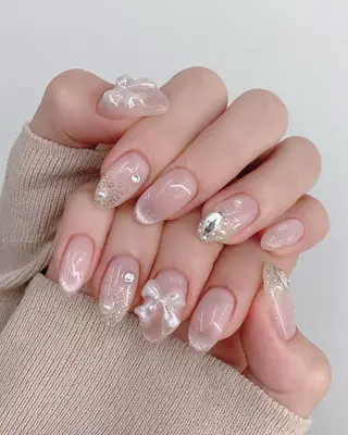 ネイル Aura Nail HanNaのネイルデザイン