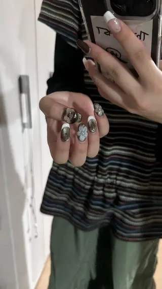 ネイル しおん⭐︎立川 sofaネイリストのネイルデザイン