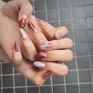 ネイル 中牟田 彩水のネイルデザイン