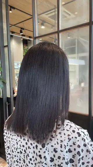 ミディアム Lolonois 森ノ宮/RINのヘアスタイル