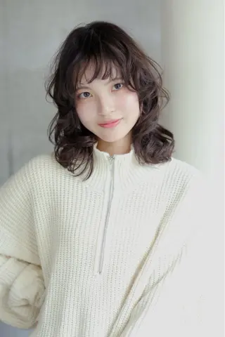 ミディアム SHOTA ハイライト/パーマのヘアスタイル