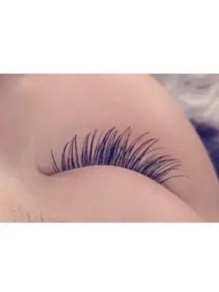 マツエク・マツパ しもかわ かほのヘアスタイル