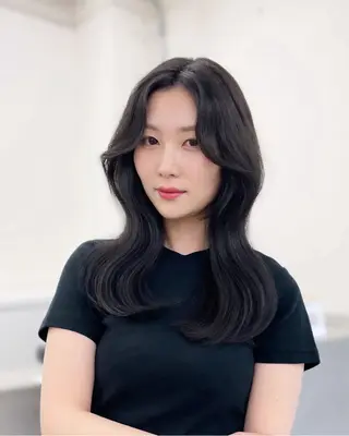 ミディアム カラー 🦋韓国系指名No1 店長/圓山 祐也🦋のヘアスタイル