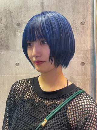 ショート カラー ハイトーン/ブリーチ /ウルフ⛓️MAKIのヘアスタイル