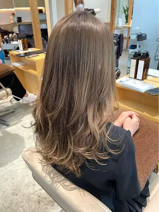 セミロング カラー 中西倖 トップスタイリストのヘアスタイル