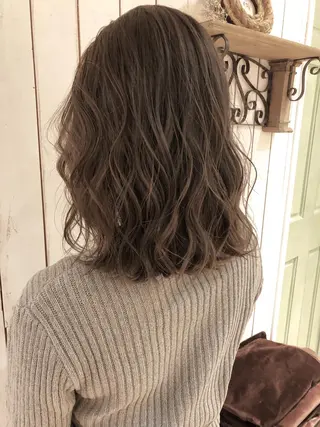 ミディアム カラー Noe心斎橋所属・Noe心斎橋 堀田 朋宏のヘアスタイル