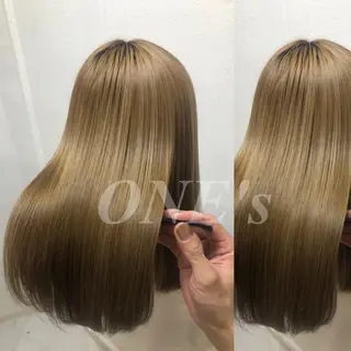 ロング カラー JuNブリーチに 縮毛矯正するプロのヘアスタイル