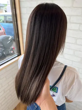 ロング 松下 紗季のヘアスタイル