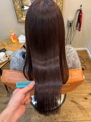 ロング ⚪️髪質改善 縮毛 店長 コウ⚪️のヘアスタイル