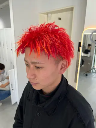 ショート maya レイヤーカットのヘアスタイル