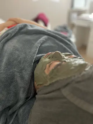 お肌と歯のサロン　Sona Mior所属・藤井 ののみのエステ・リラクイメージ