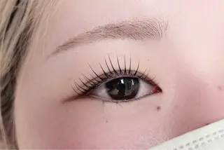 マツエク・マツパ エクシアホワイト高崎所属・塚田 優花のマツエク・マツパデザイン