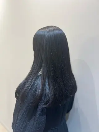 ロング 山田 梨乃のヘアスタイル