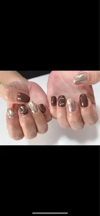 ネイル 高草木 桃香のネイルデザイン