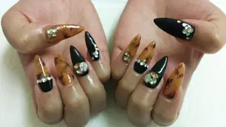 ネイル 河野ちえ (雑誌掲載サロン)のネイルデザイン