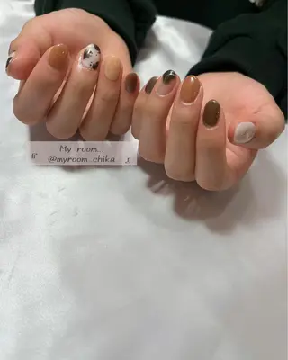 ネイル Amua.facial salon所属・ネイル・エステ Amua.新宿御苑のエステ・リラクイメージ