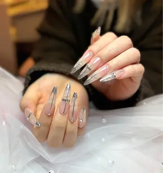 ネイル PINKY nail所属・ピンキー 池田公園店のネイルデザイン