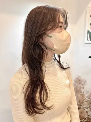 セミロング iru所属・透明感，髪質改善の プロ☝🏻前田俊樹✨のヘアスタイル