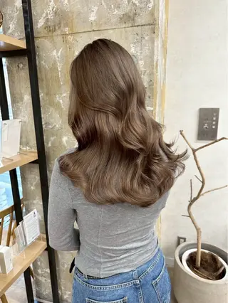 ロング カット/パーマ / 淡色/Rinoのヘアスタイル