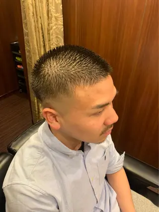 ショート ヒロ銀座ヘアーサロン所属・博多 関のヘアスタイル