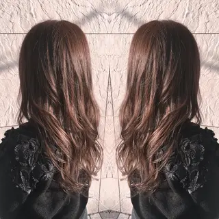 ロング カラー 🐝肥田 しょーと🐝のヘアスタイル