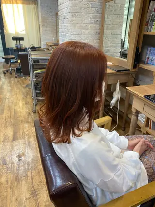 セミロング パーマ ヘアアレンジ re naのヘアスタイル