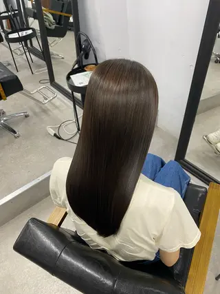 セミロング darts所属・太田 すず香のヘアスタイル