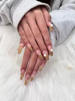 ネイル icy,nail ユリアのネイルデザイン
