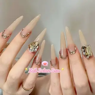 ネイル Sun Nail サン ネイルサロンのネイルデザイン