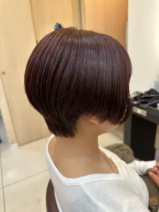 ショート カラー 内田温子大人女性 ハイライト、ボブのヘアスタイル