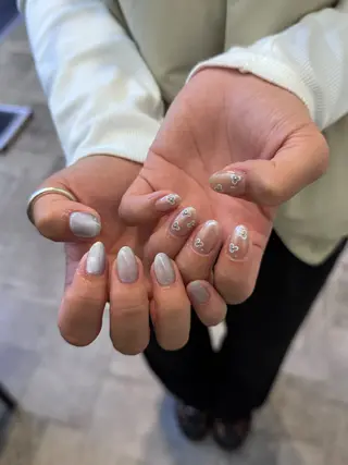 ネイル GRANDE大須 Cecil💜のネイルデザイン