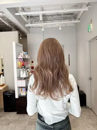 ロング 服部 真希のヘアスタイル