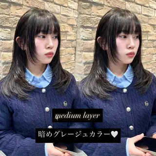 ミディアム カラー Loom by Sea 新宿所属・🦋Kaede/艶/ レイヤー/ミディアムのヘアスタイル