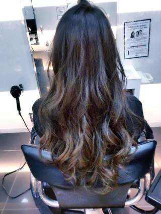 ロング 関口 友行のヘアスタイル