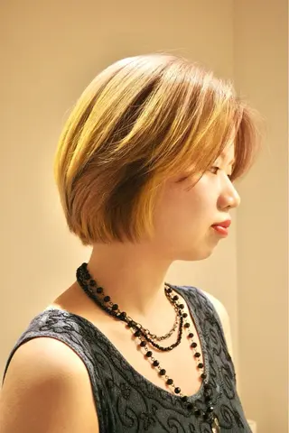 ショート カラー Hair & make Lamp所属・梅田のブリーチ特化 美容師KAI🥰のヘアスタイル