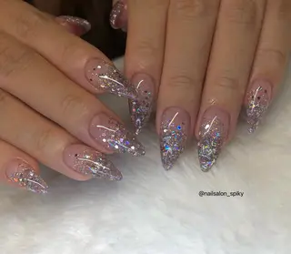ネイル Spiky とうげ ふうかのネイルデザイン