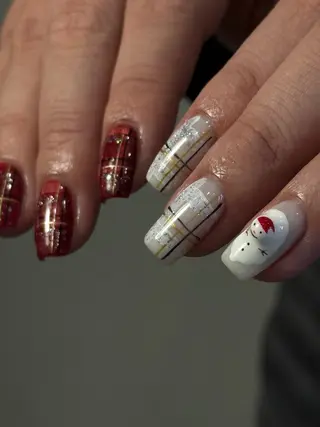 ネイル neouv所属・NEOUV_ mikuのネイルデザイン