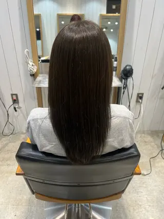 セミロング 髙橋 かなこのヘアスタイル