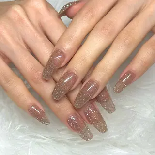 ネイル AURORA eyelash&nail salon アメ村店所属・Aurora Sakiのネイルデザイン