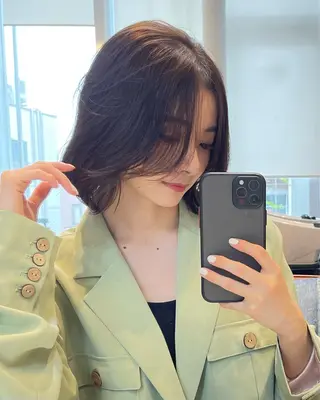 ミディアム カラー Sugar所属・レイヤーカット/大阪 /梅田/執印悠太のヘアスタイル