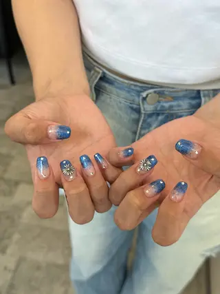 ネイル GRANDE大須 Cecil💜のネイルデザイン